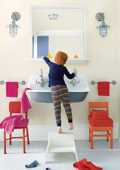A kid's bathroom features a range of paint colors, all of which are strengthened by Gennex® Color Technology. A kid's bathroom features a range of paint colors, all of which are strengthened by Gennex® Color Technology.